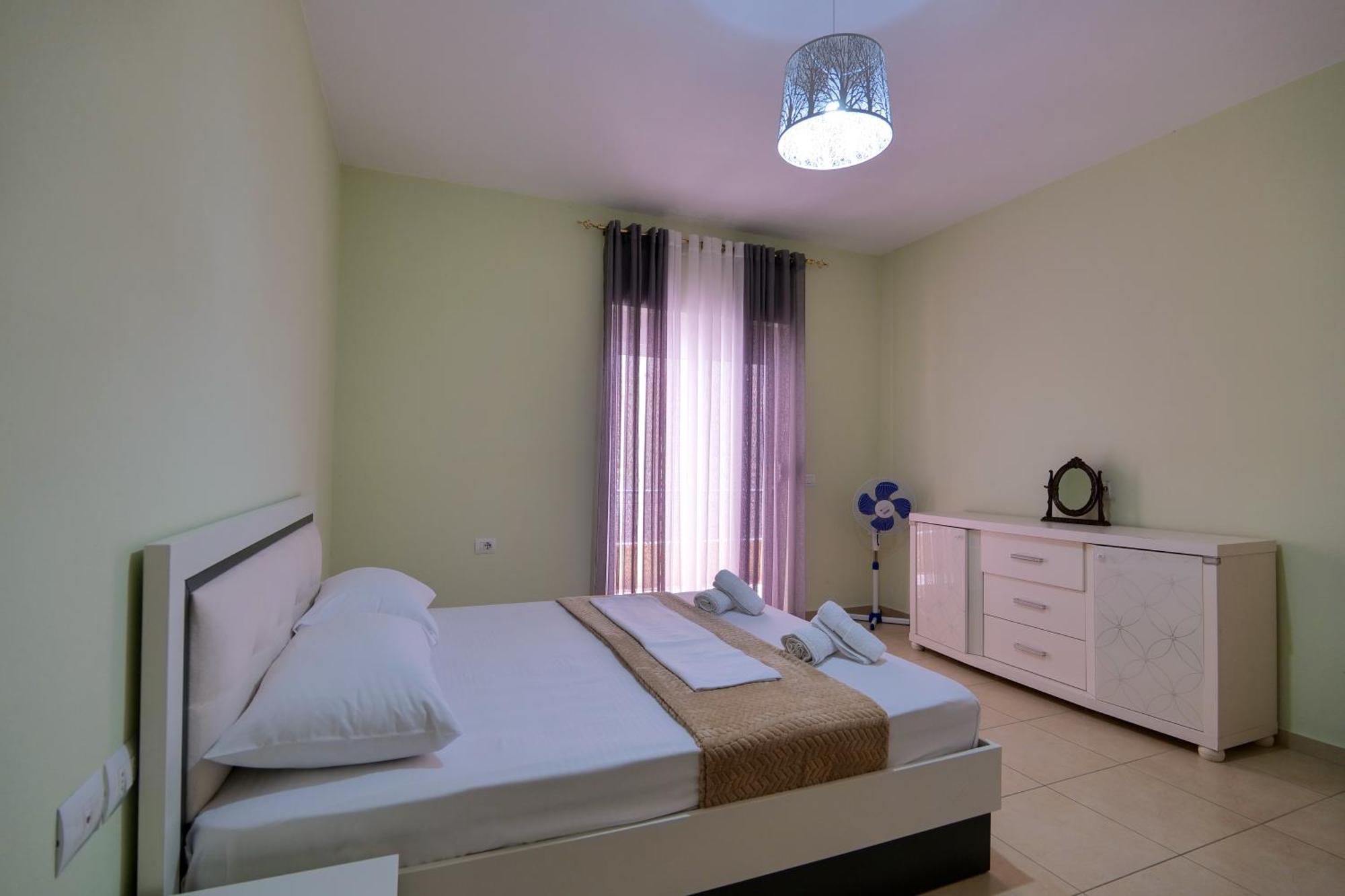 Noel Sea View Apartments Sarande Ngoại thất bức ảnh