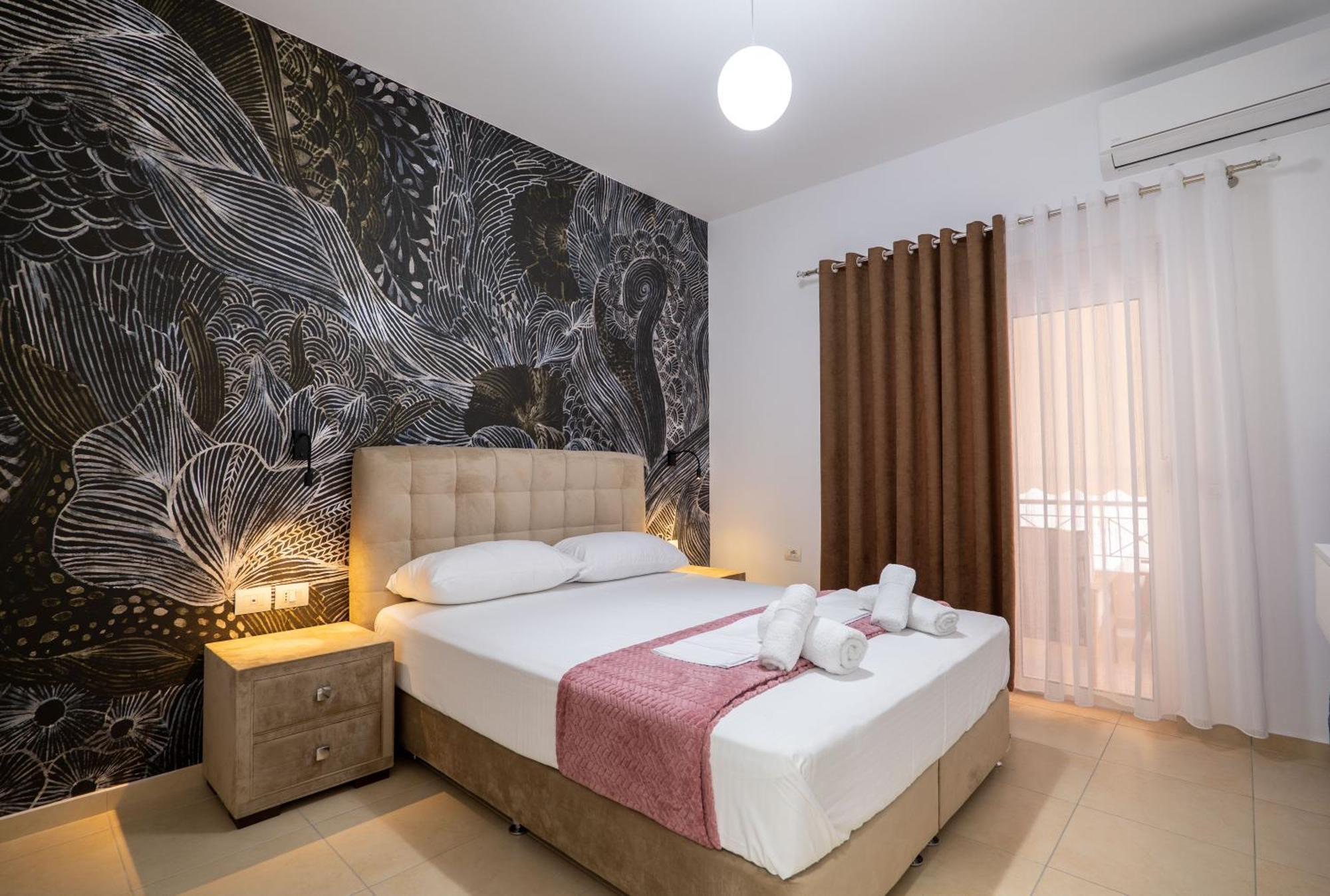 Noel Sea View Apartments Sarande Ngoại thất bức ảnh
