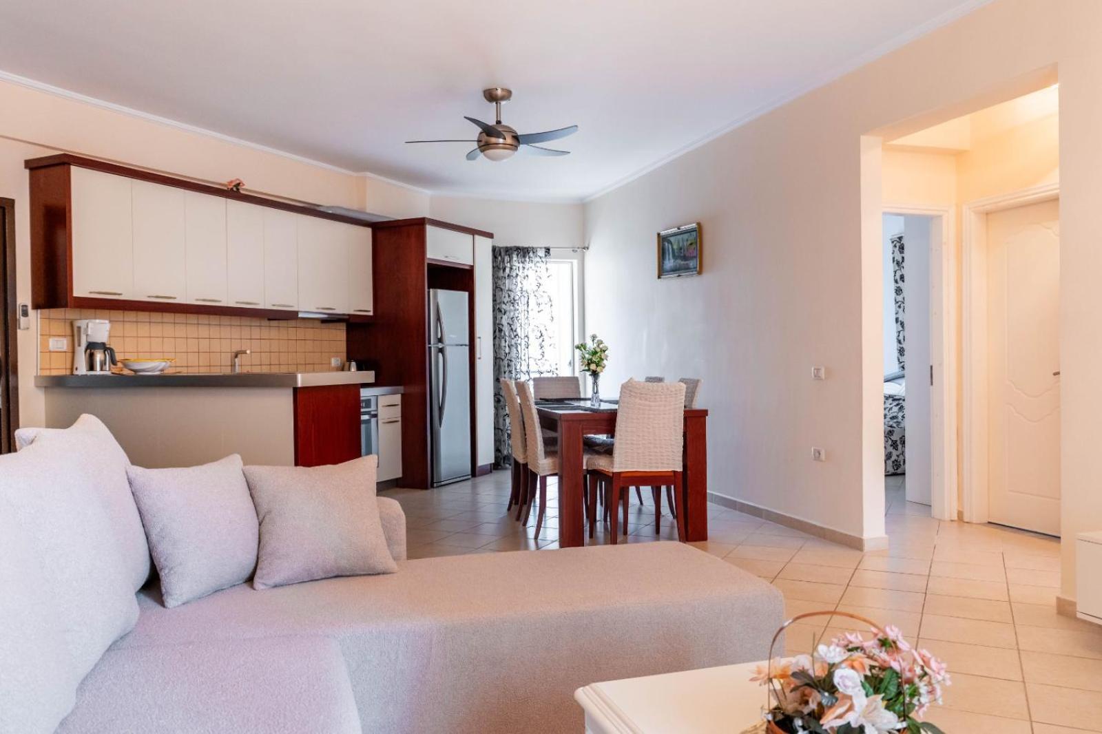 Noel Sea View Apartments Sarande Ngoại thất bức ảnh