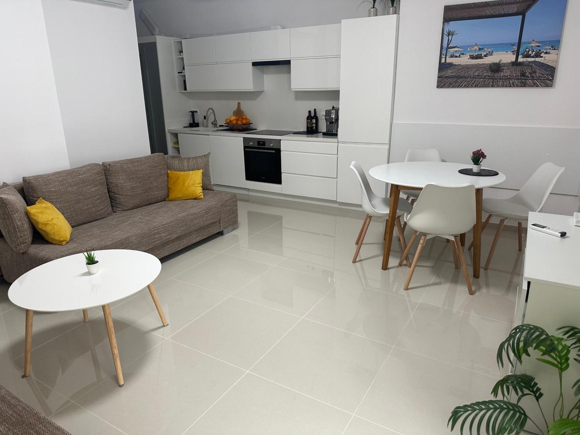 Noel Sea View Apartments Sarande Ngoại thất bức ảnh